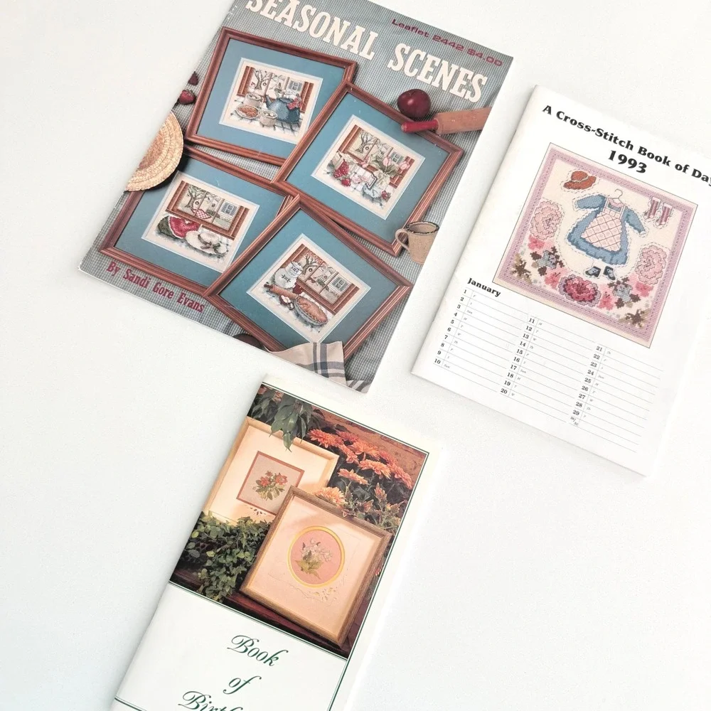 Lot of‎ 3 Vintage Cross Stitch Pattern Books Seasonal Scenes Book of Days